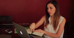 Alumni: Nuestra egresada Constanza Hasbún te cuenta cómo fue su paso por la UDD